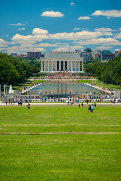 istock Lincoln Memorial - Washington, DC 1030672002