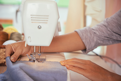 Sewing Machine Cropped Crop Hands Using Sewing Machine Stock Photo - Download Image Now ...