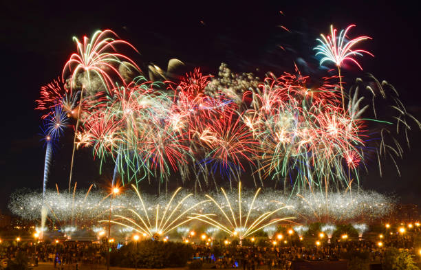 istock Fireworks of the GATZARA ESPECTACLES team. Fragment 6 1030770696
