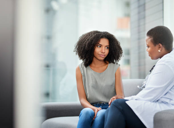 istock Her doctor will answer all her questions and concerns 1030827608