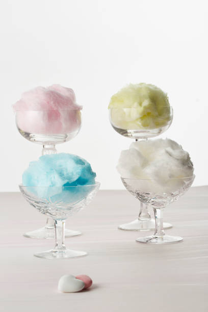 zucchero filato - school carnival food cotton candy foto e immagini stock