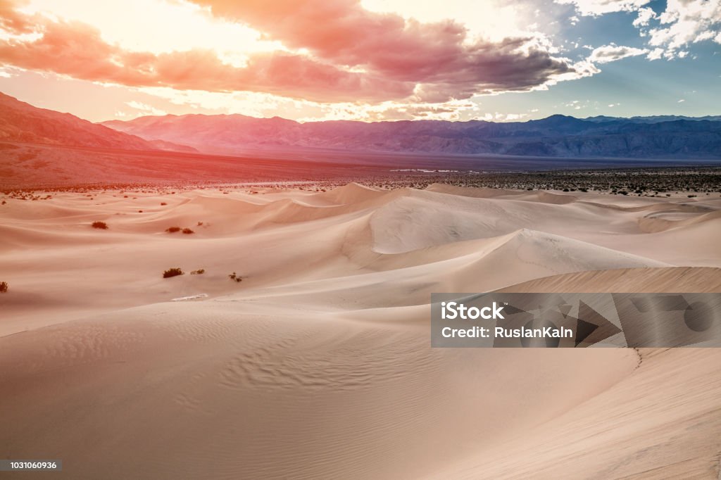 USA national parks Stovepipe Wells sand dunes, Death Valley National Park, California, USA Arid Climate Stock Photo