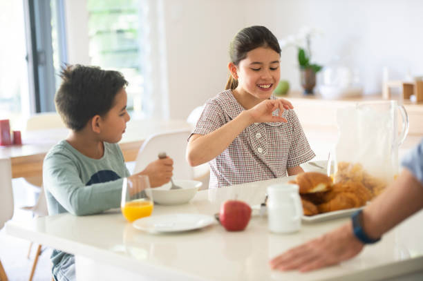 istock Australian Family Breakfast Time 1031193548