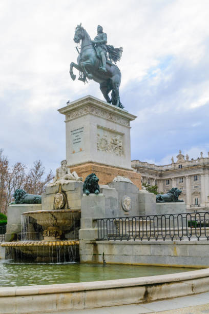 Monument to Philip IV, Madrid The Monument to Philip IV or Fountain of Philip IV, dated to the first half of the 19th century, in Plaza de Oriente, Madrid, Spain prince phillip stock pictures, royalty-free photos & images