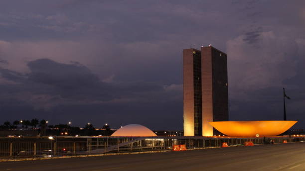 kongres narodowy, brasília df, brazylia - national congress building zdjęcia i obrazy z banku zdjęć