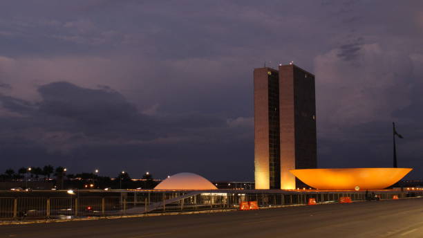 national congress, brasília df, brazil - national congress building imagens e fotografias de stock