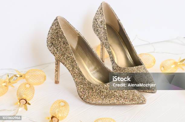 Infant Restless Sick person Womens Gold Chunky Glitter Pumps Shoes For Wedding Christmas New Year Evening  Cocktail Night Out Golden