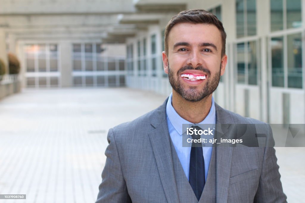 Homem com um sorriso sujo nojento - Foto de stock de Escritório royalty-free