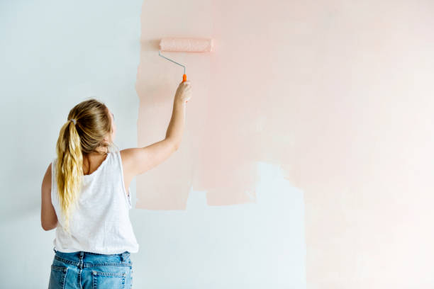 istock People renovating the house 1032048440
