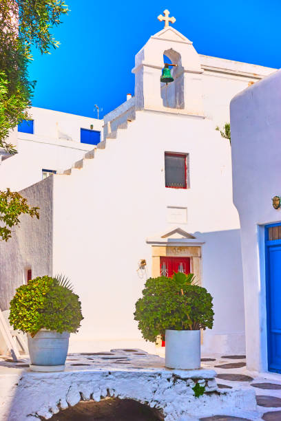 istock Small white church in Mykonos 1032053446