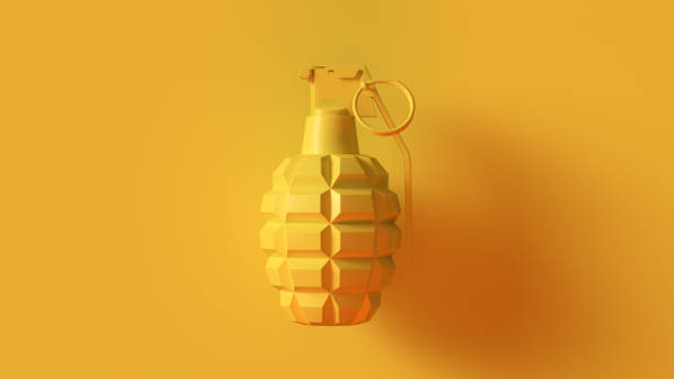 concept de grenade jaune - grenade à main photos et images de collection