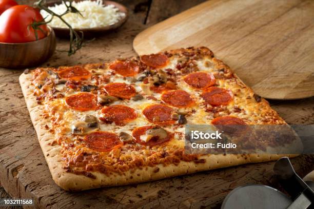 Square Crust Flatbread Pizza Stock Photo - Download Image Now - Pizza, Square - Composition, Flatbread