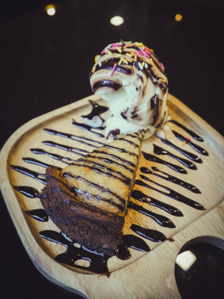 istock Banana Cake With Ice Cream 1032118964
