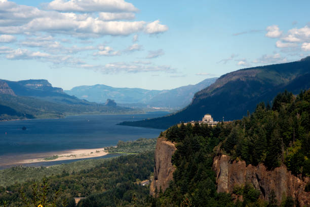 istock Crown Point in the Columbia Gorge, Oregon 1032402902
