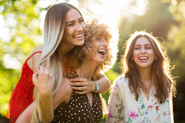 istock Young women hanging out 1032545286