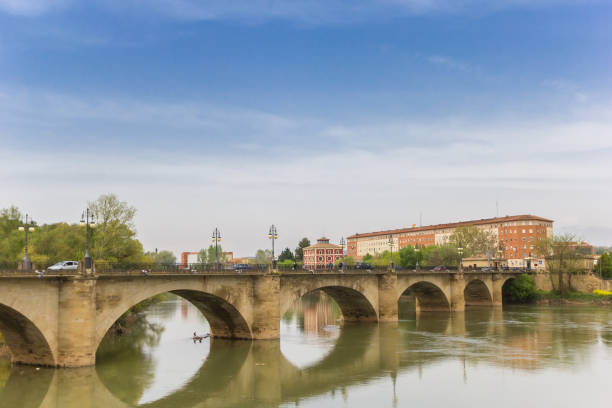 istock Historic Peidra bridge crossing the Ebro river in Logrono, Spain 1032547956