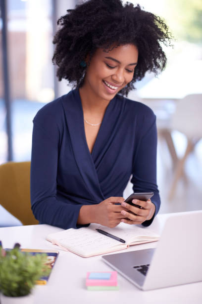 istock She's always the first to know when opportunity strikes 1032573452