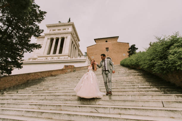 istock Wedding couple  in Rome, Italy 1032580922