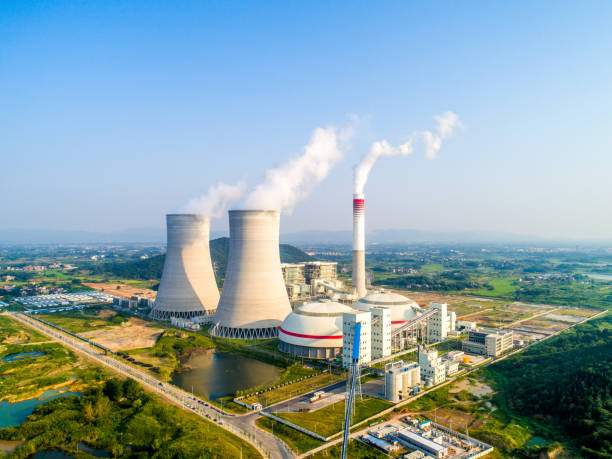 elektrownia - chimney fuel and power generation coal fossil fuel zdjęcia i obrazy z banku zdjęć