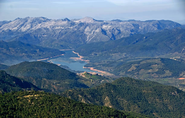 tranco reservoir and hornos de segura, in the sierras de cazorla, segura and las villas. - switzerland forest storm summer imagens e fotografias de stock