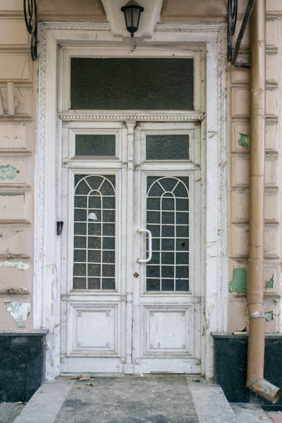 istock a white wood old door 1032793042