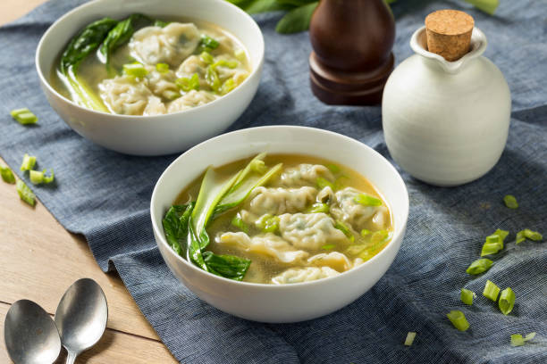 istock Homemade Chinese Wonton Soup 1032806674