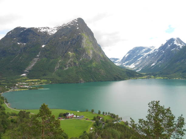 istock Norway - fjord 1032807946