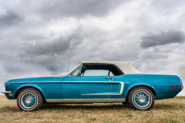 istock Old american muscle car: mustang 1032813362