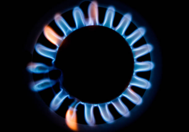 gasflamme versorgung - natural gas gas burner flame stock-fotos und bilder