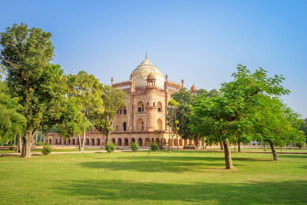 istock Safdarjung's Tomb 1033015676