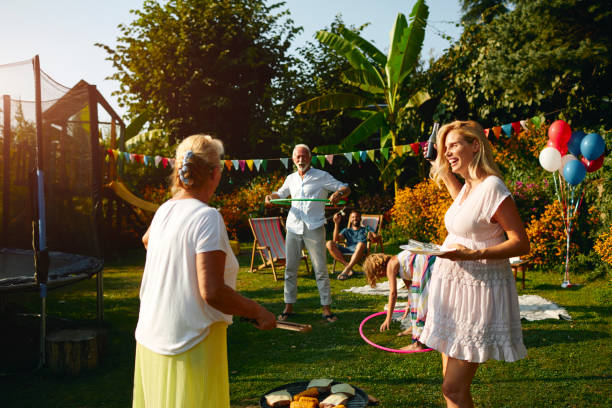 istock Multi generation family on picnic 1033106578