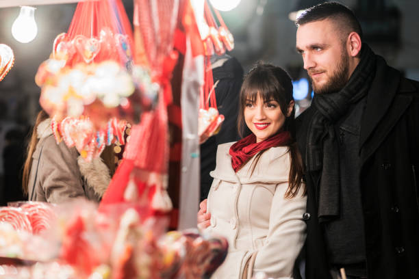 istock Christmas shopping 1033139288