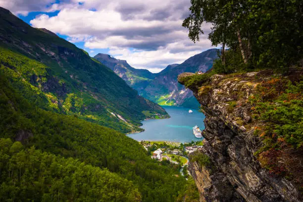 Photo of Geiranger - July 30, 2018: Flydalsjuvet viewpoint at the stunning UNESCO Geiranger fjord, Norway