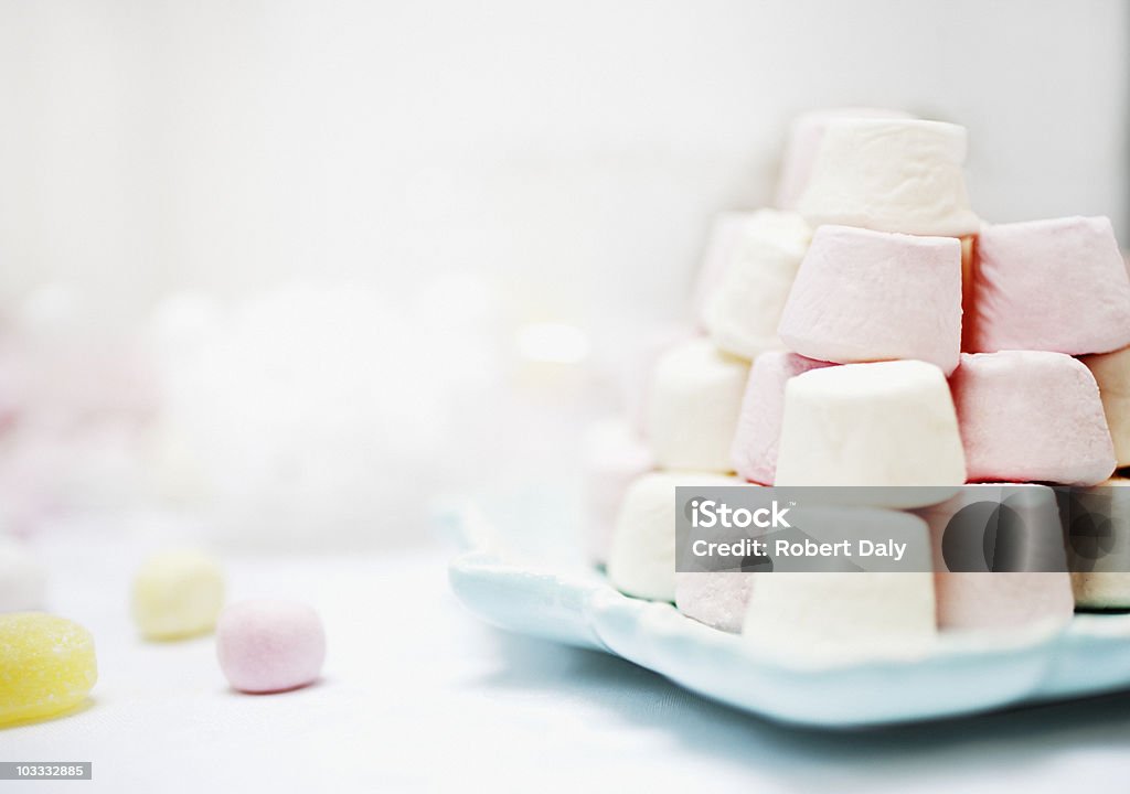 Stapel Pastellfarbig marshmallows - Lizenzfrei Bunt - Farbton Stock-Foto