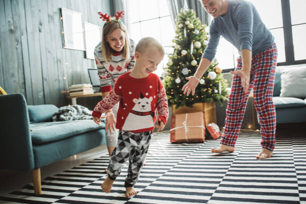 istock O dear Christmas is near 1033451204