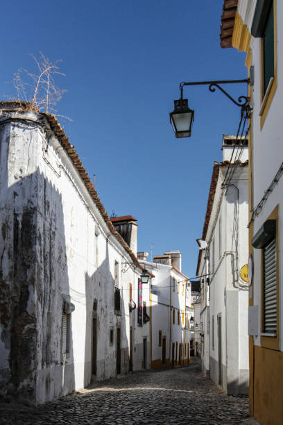 istock Streets of Evora 1033562916