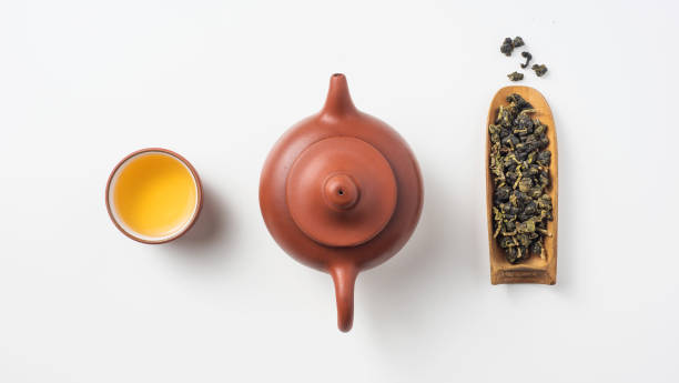 fresh taiwan oolong tea and teapot