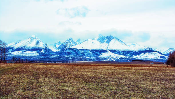 istock Lomnicky peak, High Tatras, Slovakia 1033723046