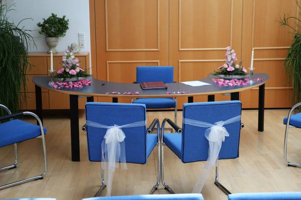 sillas de boda azul romántico - fashionable party design home decorating fotografías e imágenes de stock