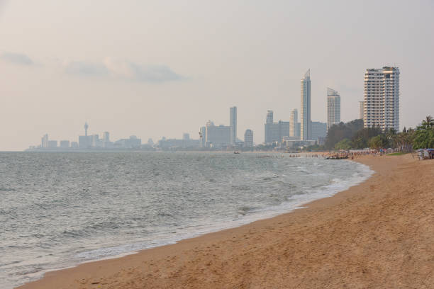 istock Beautiful beachfront promenade overlooking the beachfront building in the evening, Jomtien Beach. 1033802446