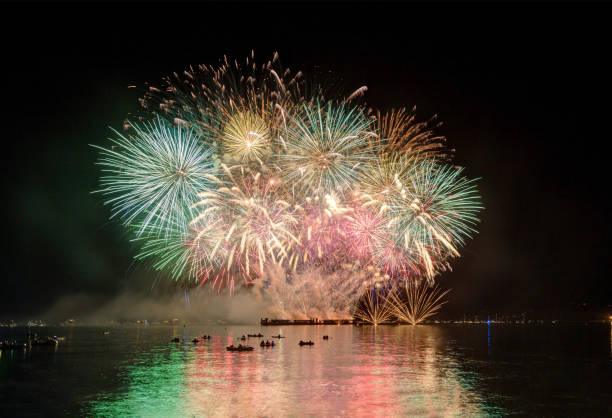 istock fireworks at sea inlet 1033945170