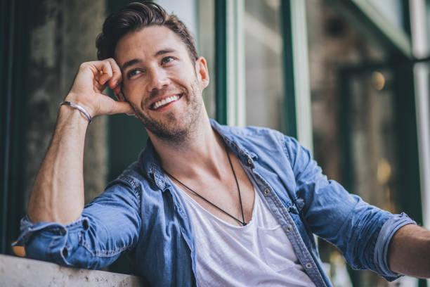 istock Man in coffee shop 1033968298
