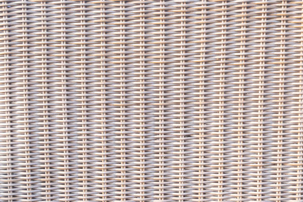 wickerwork фон крупным планом - woven intertwined interlocked straw стоковые фото и изображения