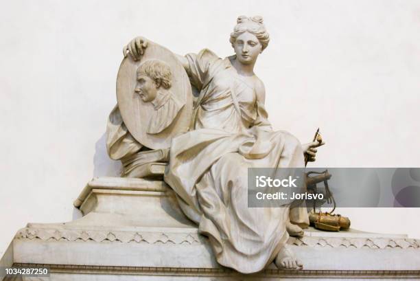 Tomba Di Niccolo Machiavelli Santa Croce Firenze - Fotografie stock e altre immagini di Rinascimento - Rinascimento, Ambasciatore, Arte