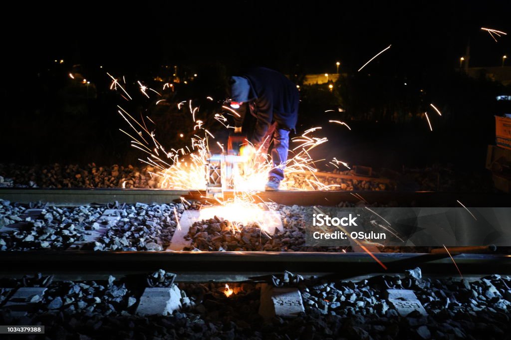 Thermit Welding Dark Stock Photo - Download Image Now - Welding, Rail  Transportation, Welder - iStock