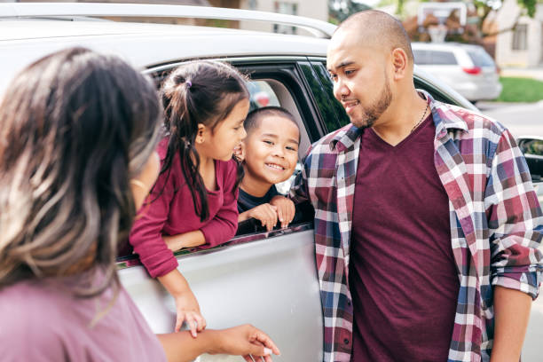 istock Everyday family trip to kindergarten 1034382418