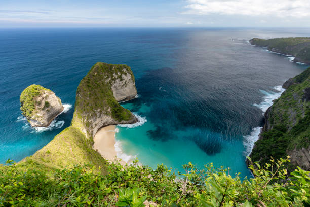 istock Amazing Kelingking Beach 1034439722