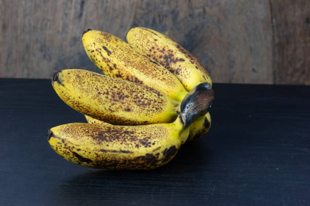 istock Sweet golden banana fruit 1034644298