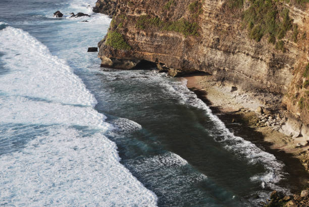 istock Famous Bali landmark tample near the shore 1035012828