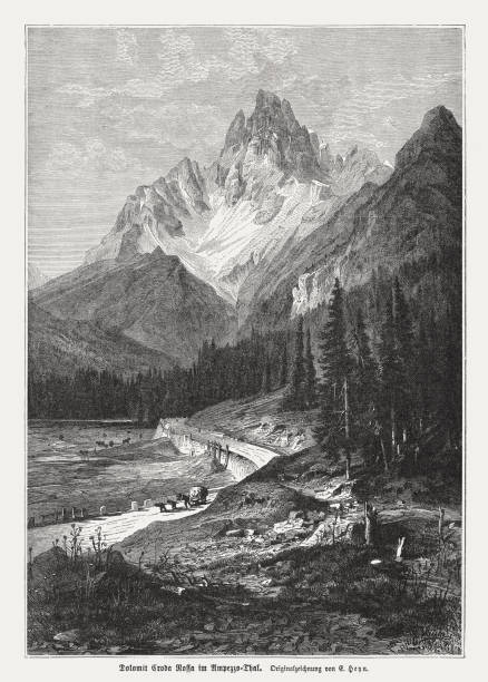 croda rossa d'ampezzo (hohe gaisl) доломиты, италия, опубликовано в 1876 году - croda rossa stock illustrations